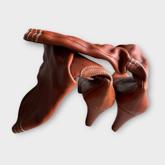 BCBG woman’s size 9, high heeled 16 inch high brown leather boots. - Picture 7 of 9